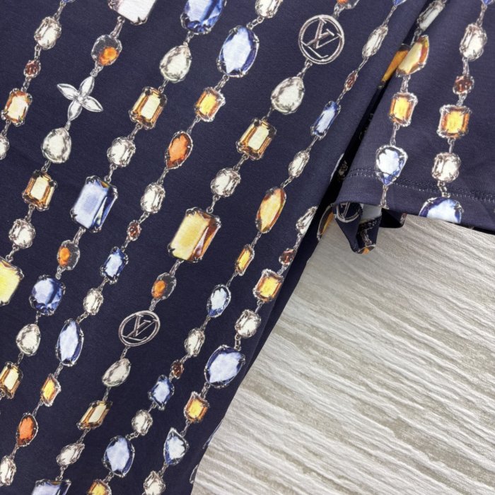 T-shirt women's фото 7