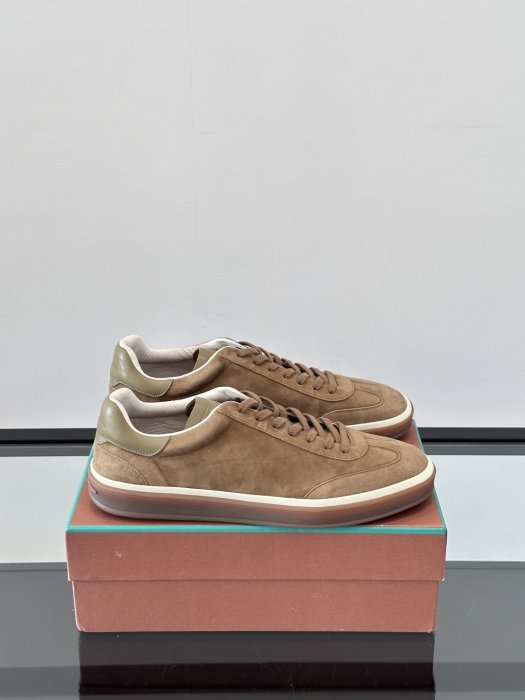 Кроссовки мужские