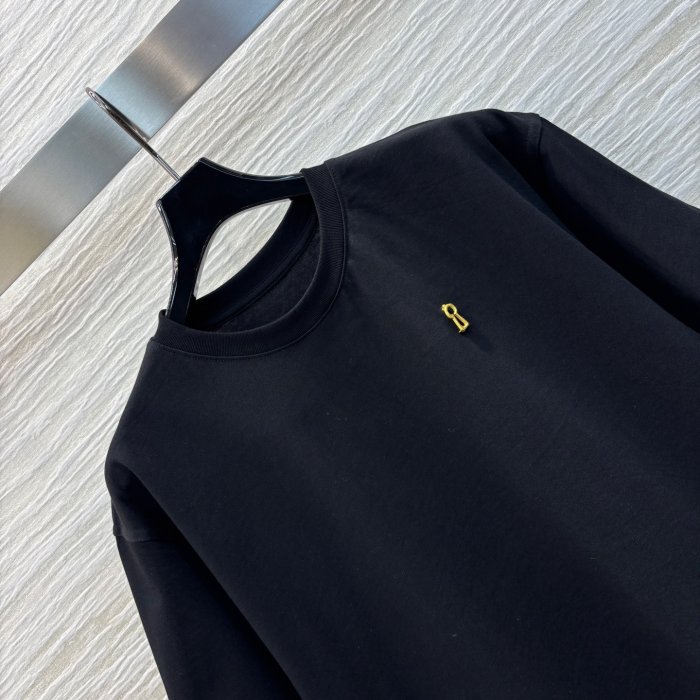 T-shirt women's фото 5