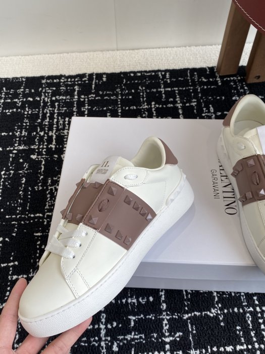 Sneakers women's фото 6