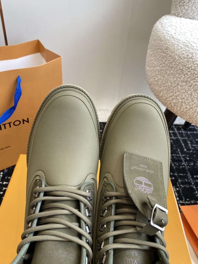 Ботинки женские Louis Vuitton x Timberland фото 5