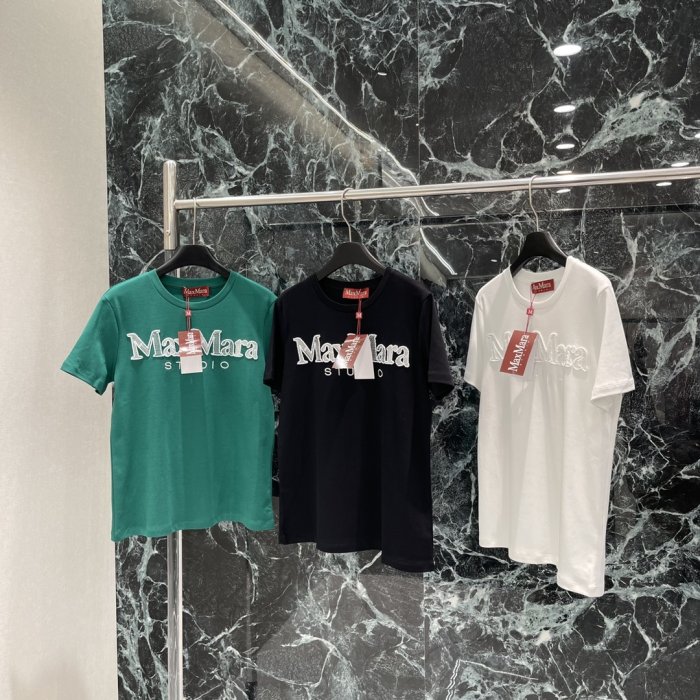 Футболка женская