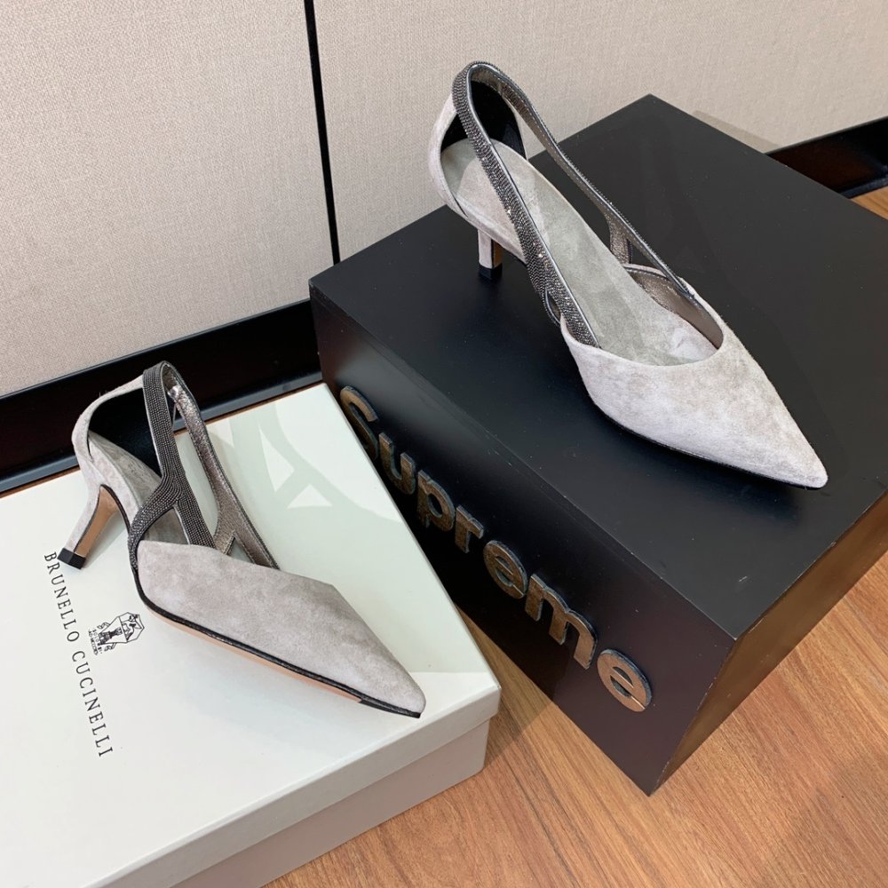 Босоножки фото 5