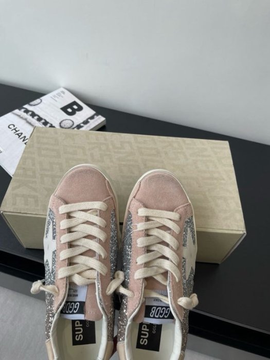 Кроссовки женские фото 7