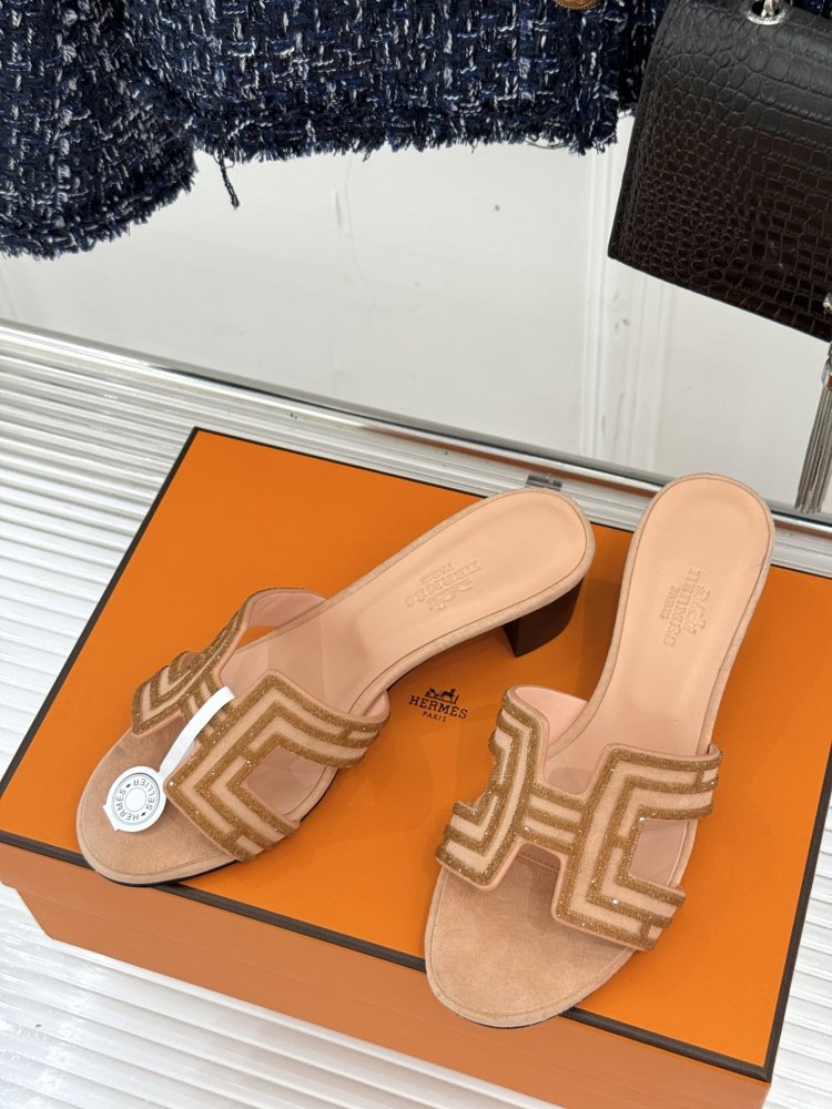 Босоножки фото 2