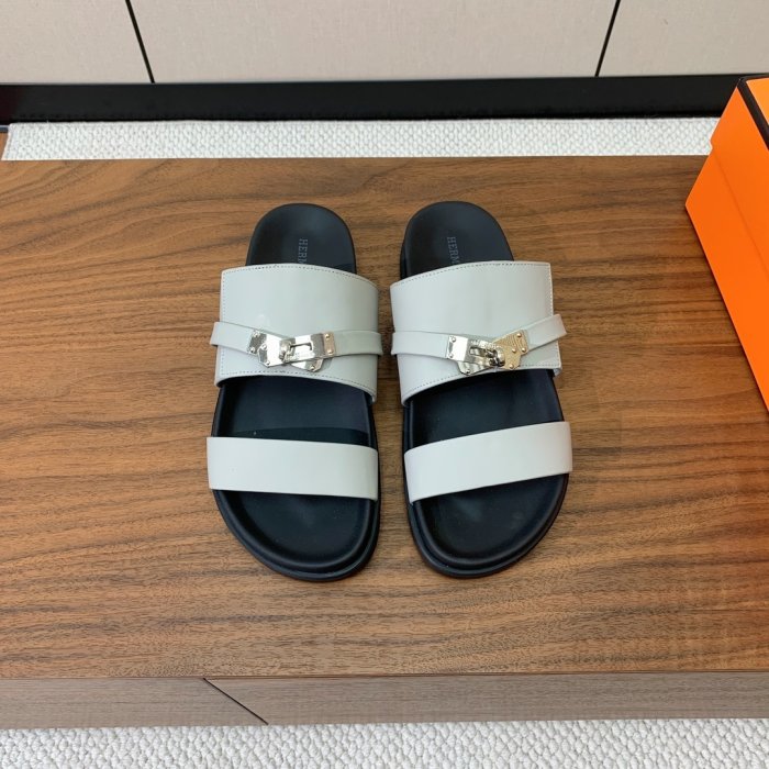 Шлепанцы женские Giulia