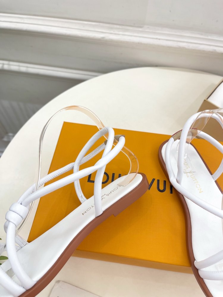 Босоніжки фото 8