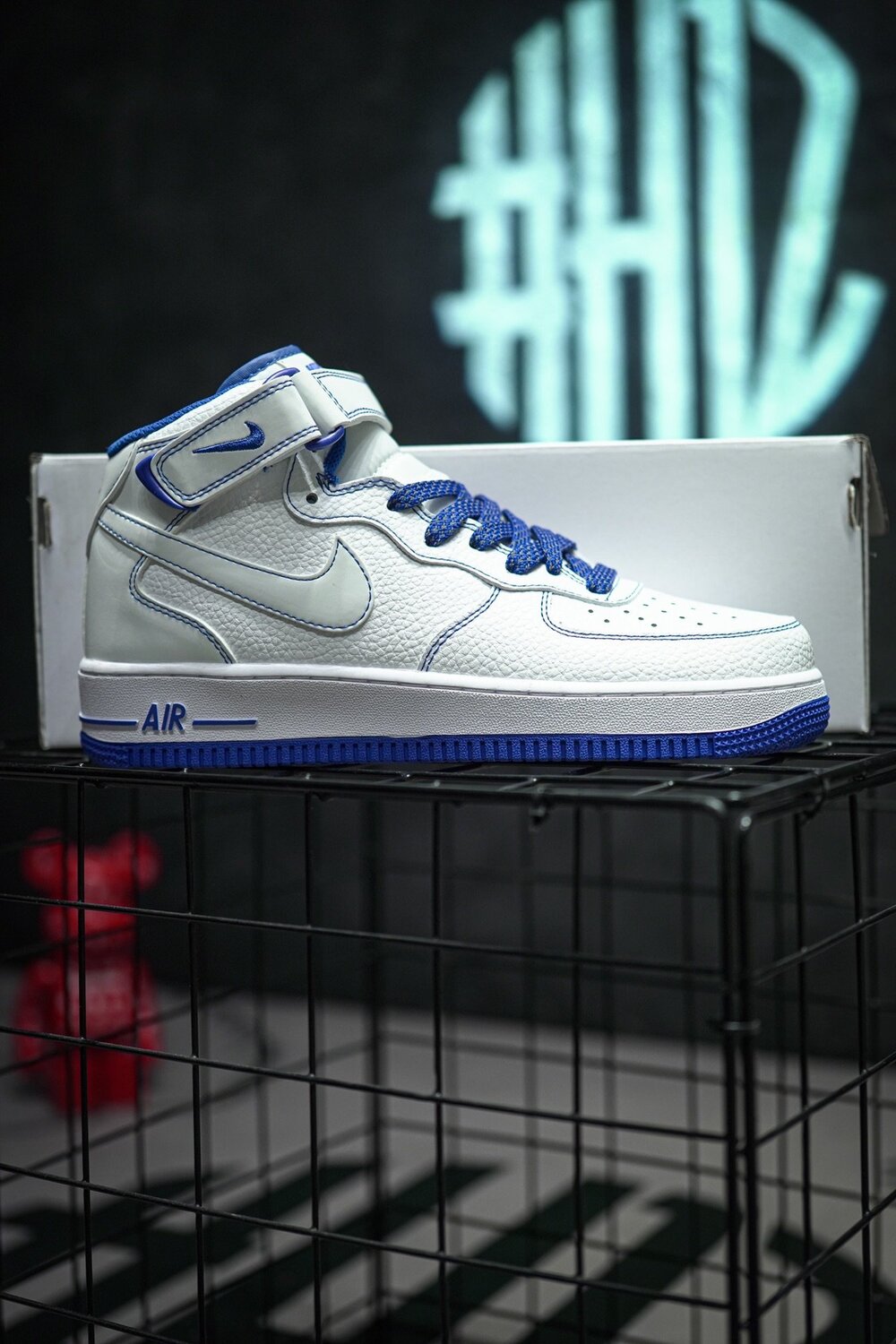 Sneakers Air Force 1 MID фото 9