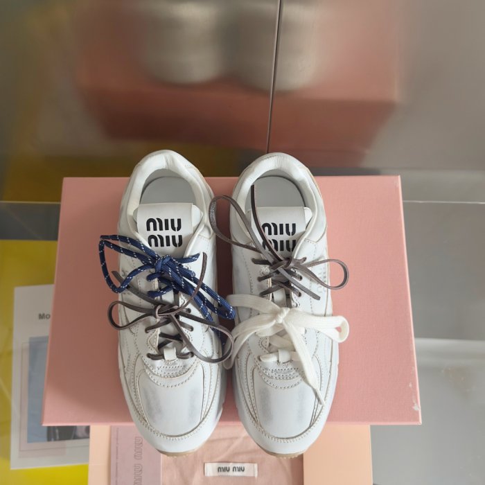 Кроссовки фото 7