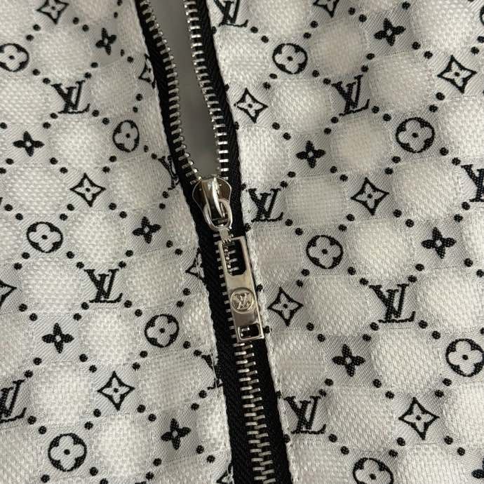 Costume female фото 2