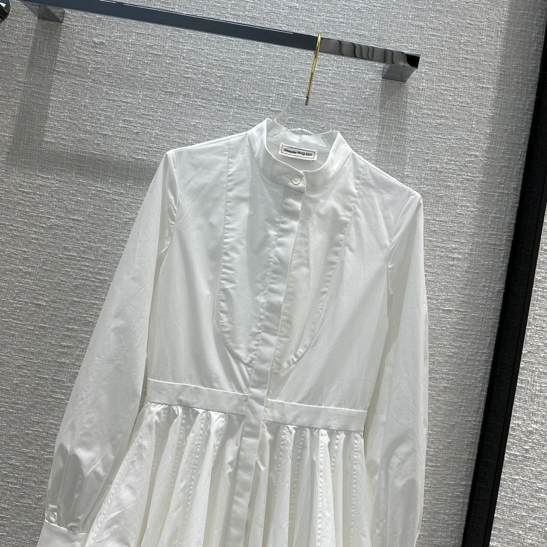 Платье рубашка с воротником стойкой белое фото 2