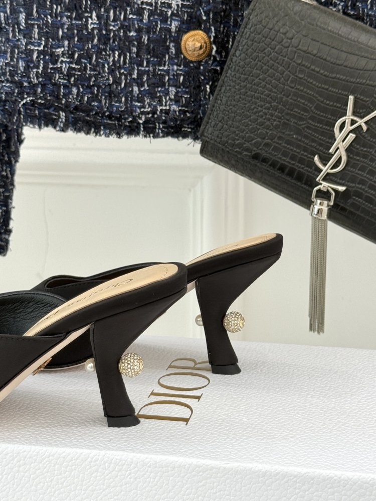 Босоніжки фото 6