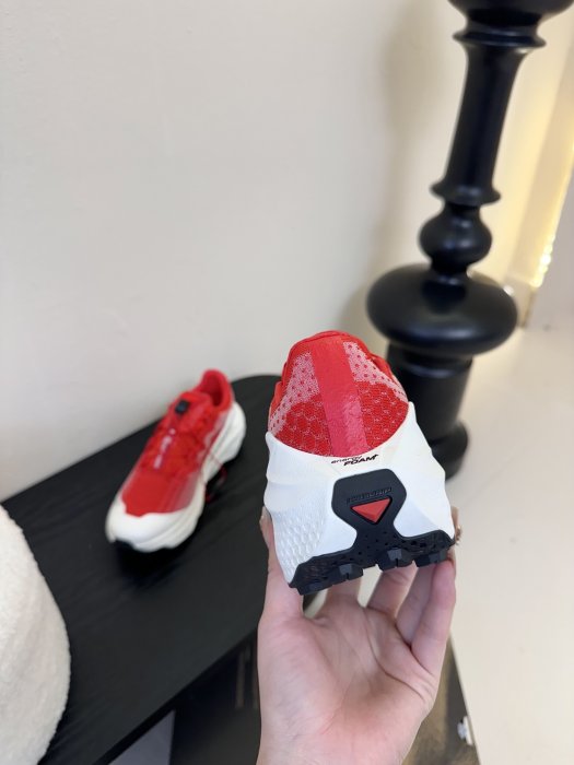 Кроссовки женские SALOMON XT WHISPER фото 7