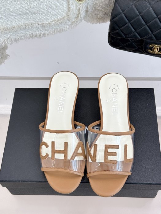 Босоножки фото 4