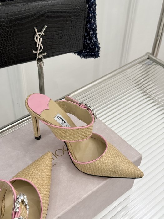 Босоножки фото 5