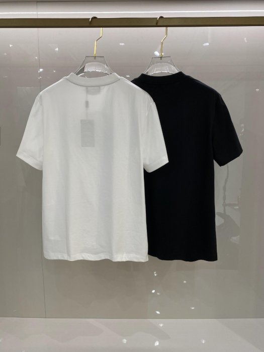 T-shirt men's фото 2