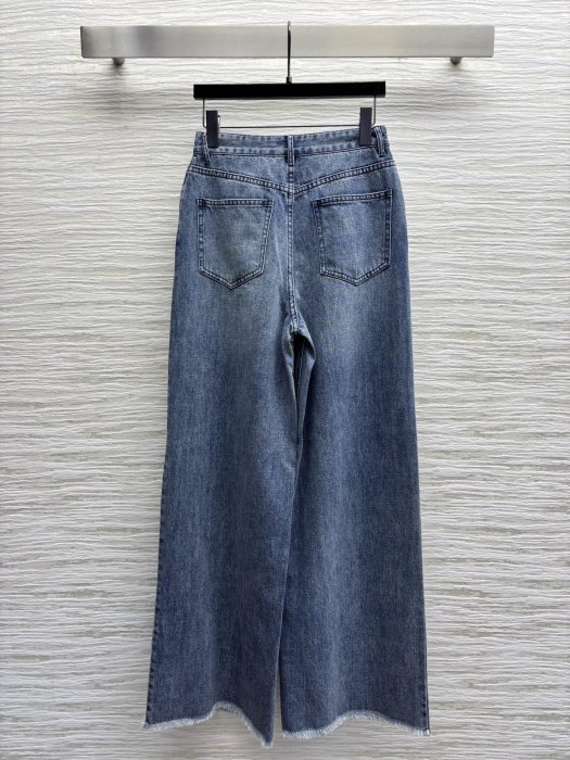 Костюм женский фото 8