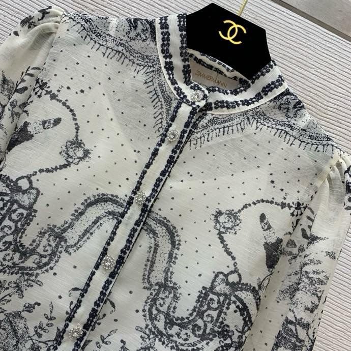 Костюм женский фото 5