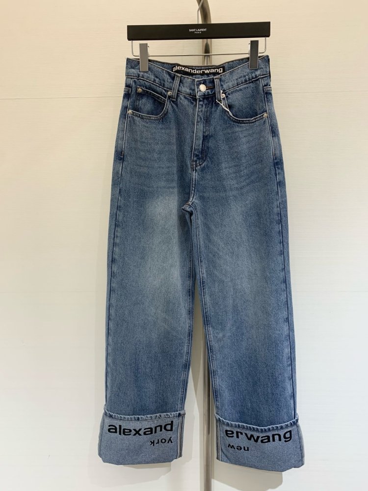 Джинсы женские