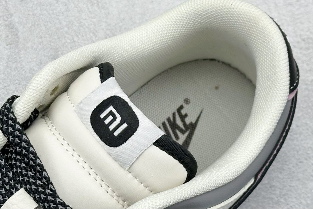 Кроссовки Nike Dunk Low Retro фото 8