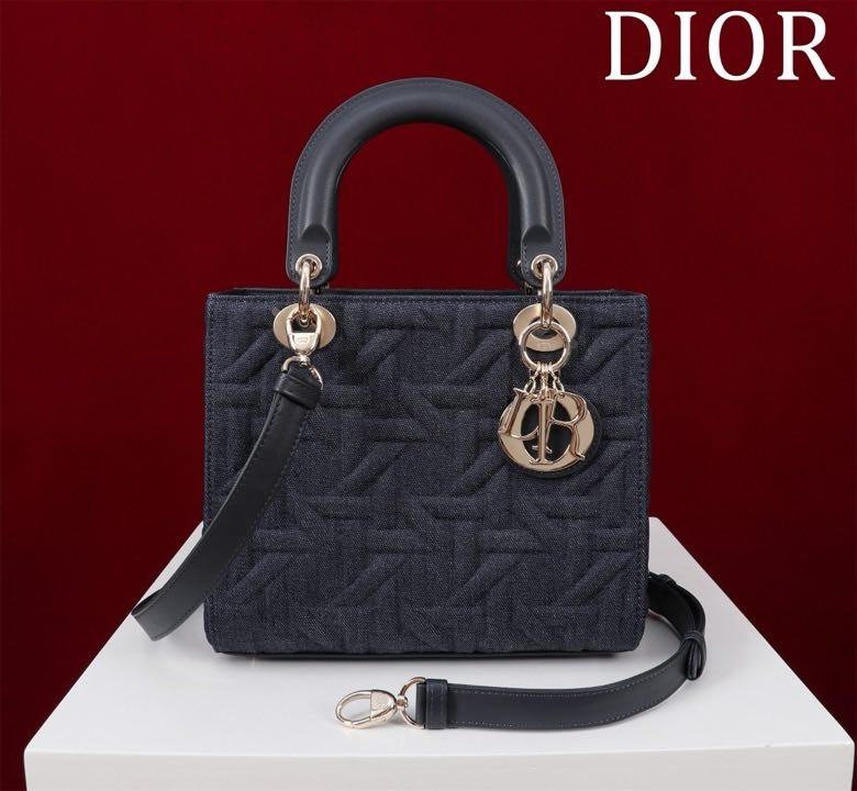 Сумка кожаная Lady Dior 24 см