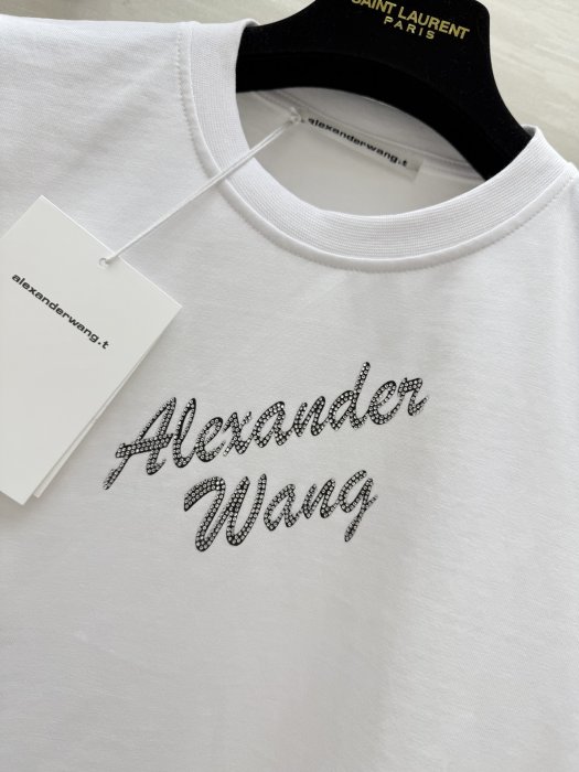 T-shirt women's фото 2