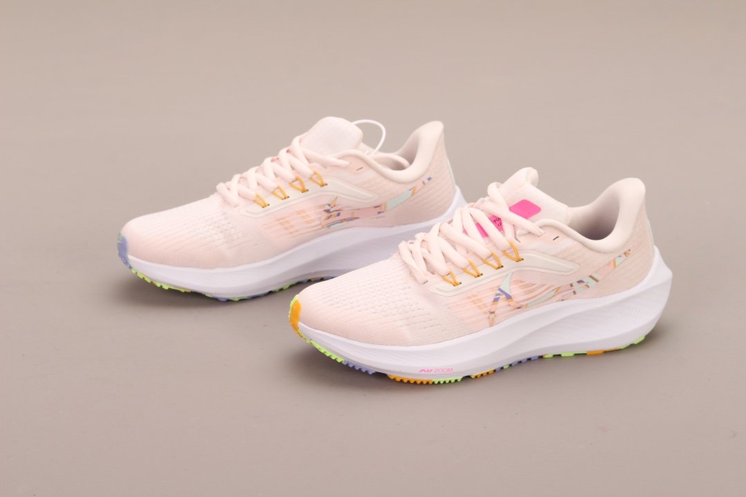 Кросівки Air Zoom Pegasus 39 Premium Light Soft Pink DO9483-600