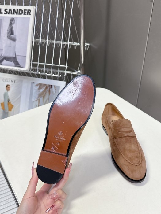 Лоферы женские фото 9