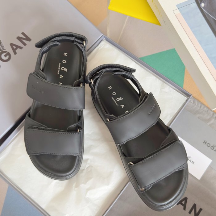 Сандалии женские