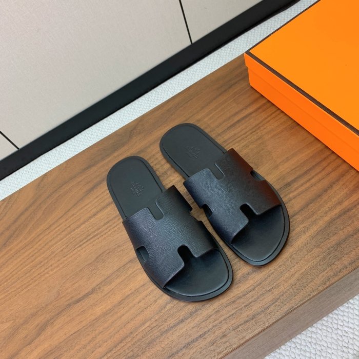 Шлепанцы женские фото 2