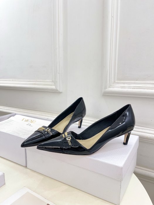 Туфли женские фото 3