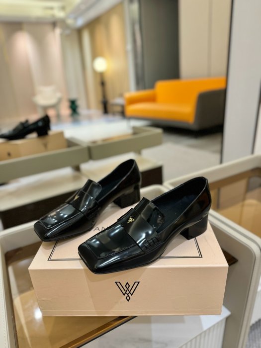 Туфлі жіночі фото 6