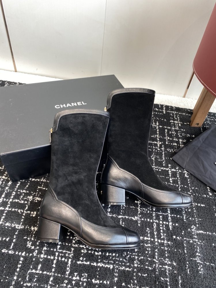 Сапоги женские фото 3