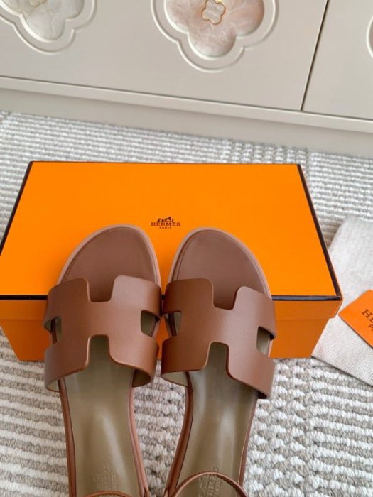 Босоножки Hermes Santorini фото 8