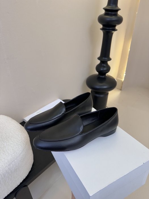 Лоферы женские фото 5