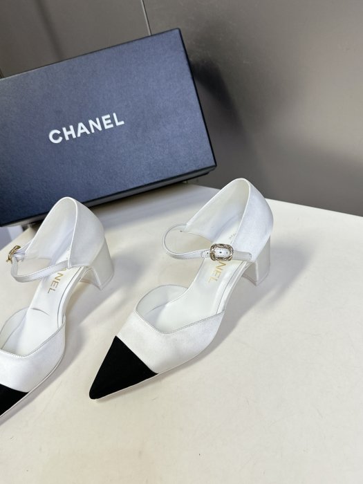 Туфли женские фото 3