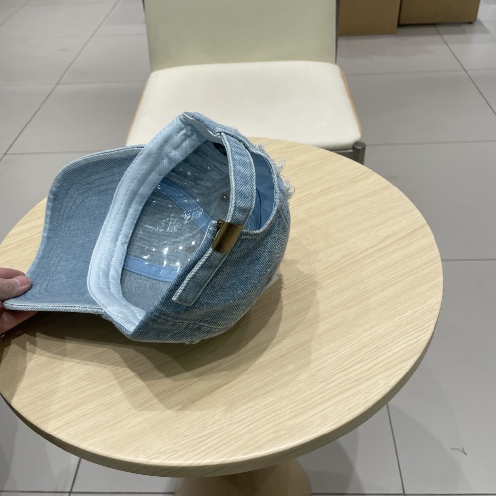 Кепка фото 7