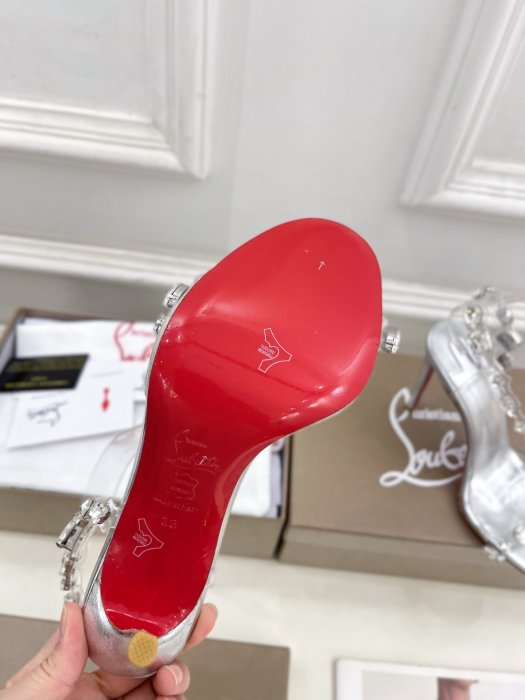 Босоніжки фото 9