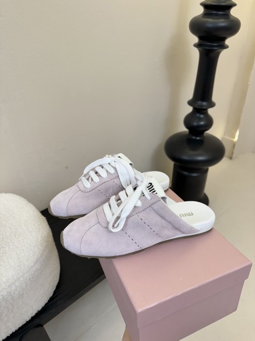 Кроссовки фото 5