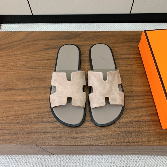 Шлепанцы женские