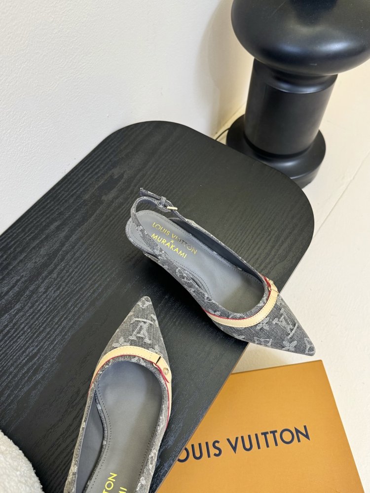 Босоніжки фото 4