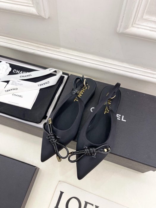 Босоножки фото 5