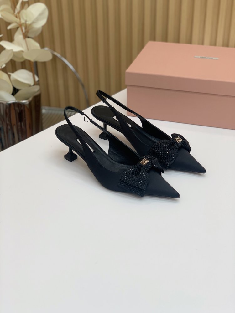 Босоножки фото 5