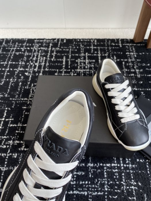 Кроссовки фото 7