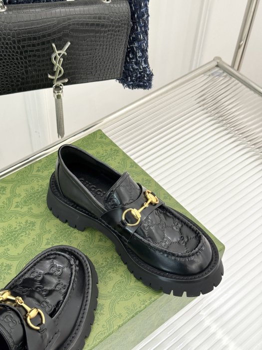 Туфли женские фото 5