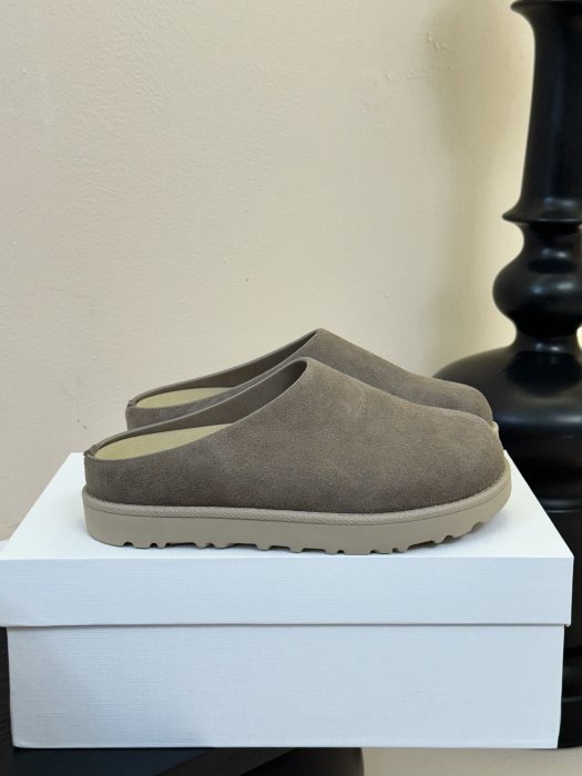 Шлепанцы женские фото 4