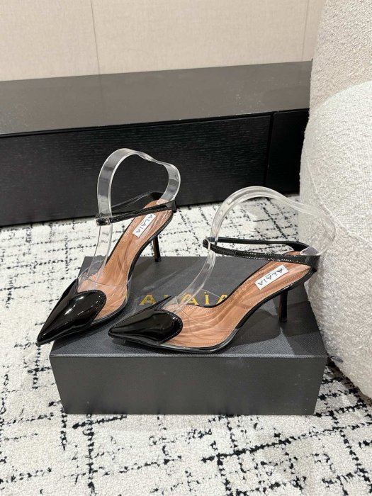 Босоножки фото 3