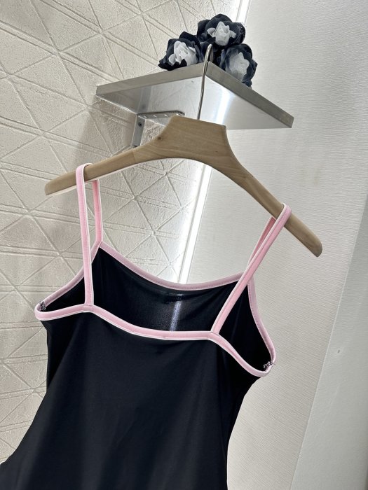 Swimsuit фото 4