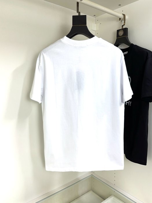 T-shirt men's фото 3