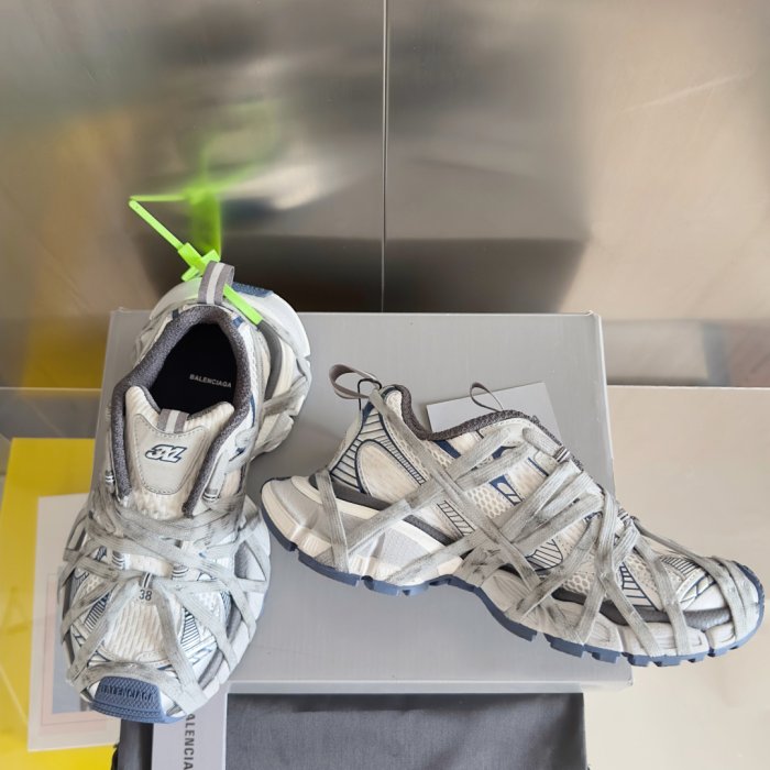 Кроссовки Balenciaga 3XL Extreme Lace фото 3